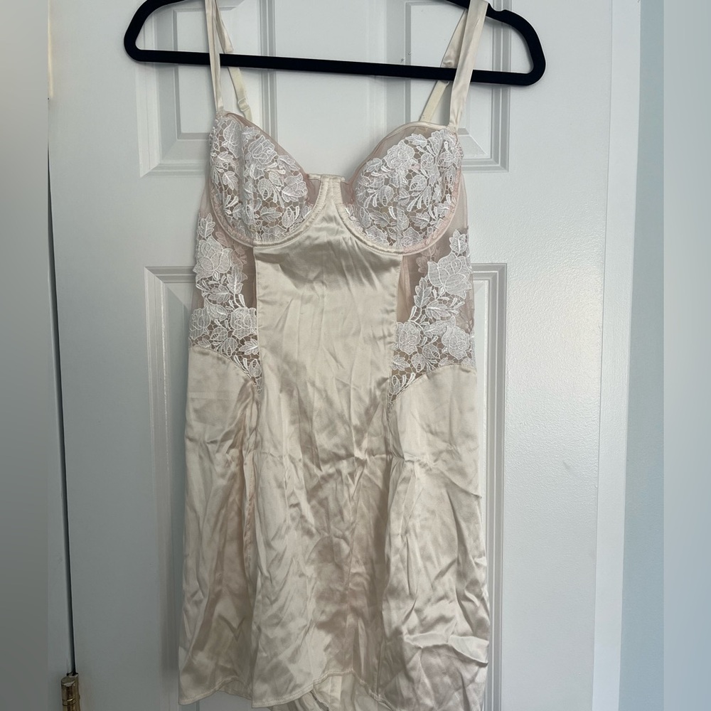 Fleur of England Jasmine Guipure Slip